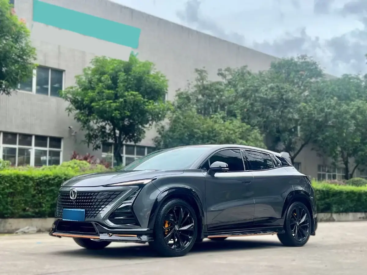 2022 ChangAn UNI-T 1.5T 188HP L4 7DCT