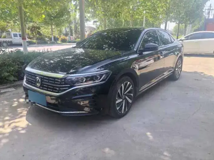 2021 Volkswagen Passat 2.0T 186HP L4 7DCT