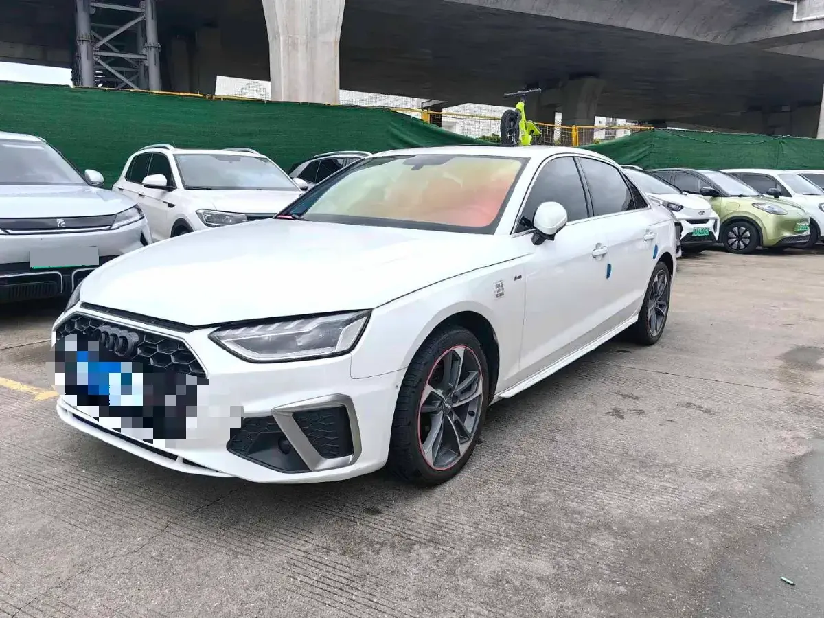 2019 Audi A4L 2.0T 190HP L4 7DCT