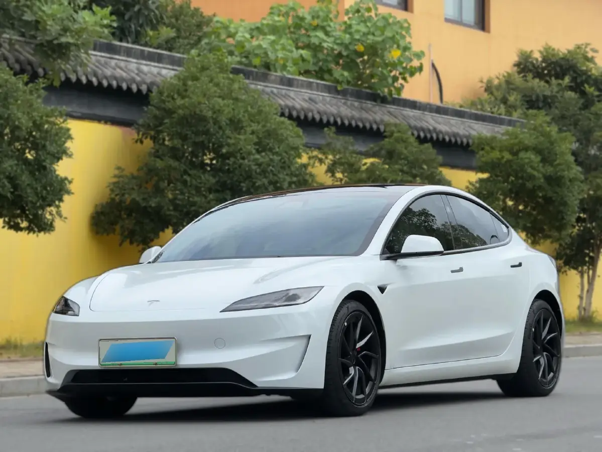 2024 Tesla Model 3 BEV 78.4KWH