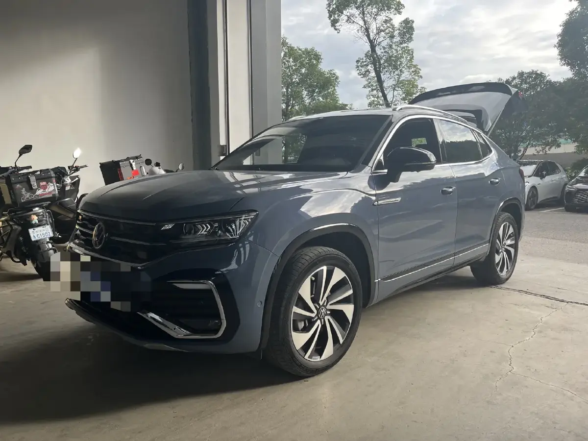 2020 Volkswagen Tayron X 2.0T 186HP L4 7DCT
