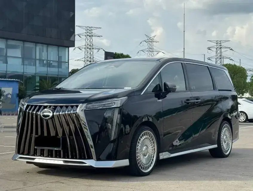 2024 GAC Trumpchi M8 2.0T 252HP L4 8AT