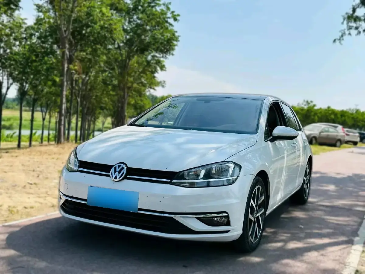 2019 Volkswagen Golf 1.4T 150HP L4 7DCT