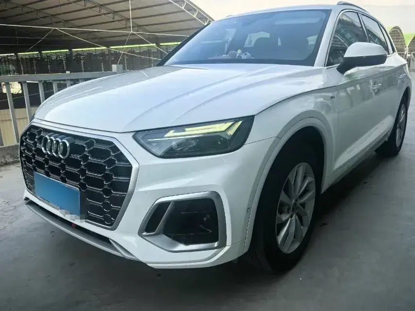 2021 Audi Q5L 2.0T 190HP L4 7DCT