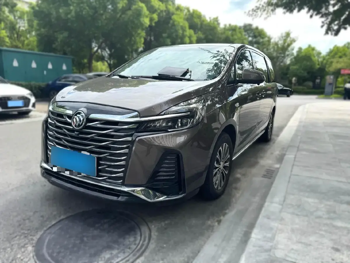 2023 Buick GL8 2.0T 237HP L4 9AT