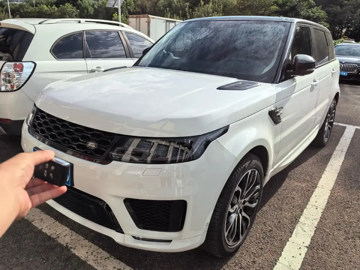 2022 Land Rover Range Rover Sport 3.0T 360HP L6 8AT