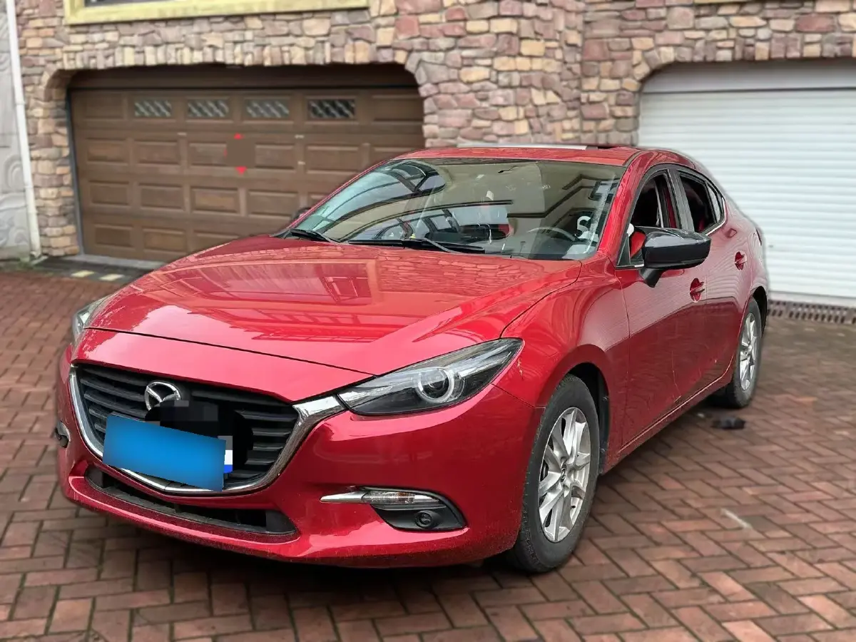2017 Mazda 3 Axela 1.5L 117HP L4 6AT