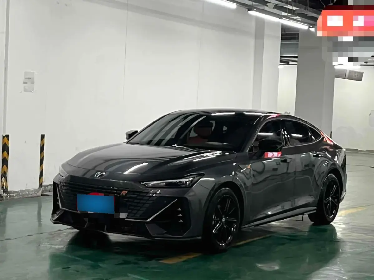 2022 ChangAn UNI-V 1.5T 188HP L4 7DCT