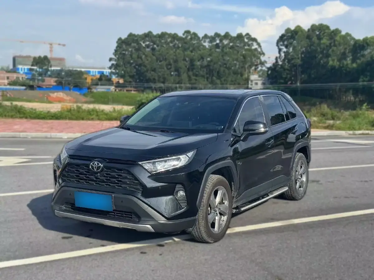 2021 Toyota RAV4 2.0L 171HP L4 CVT