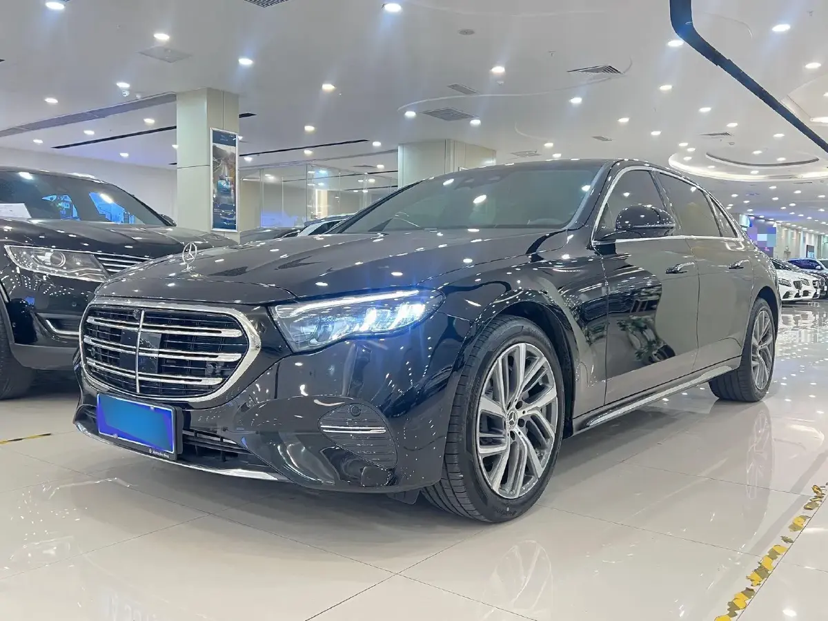 2025 Mercedes-Benz E Class 2.0T 258HP L4 9AT