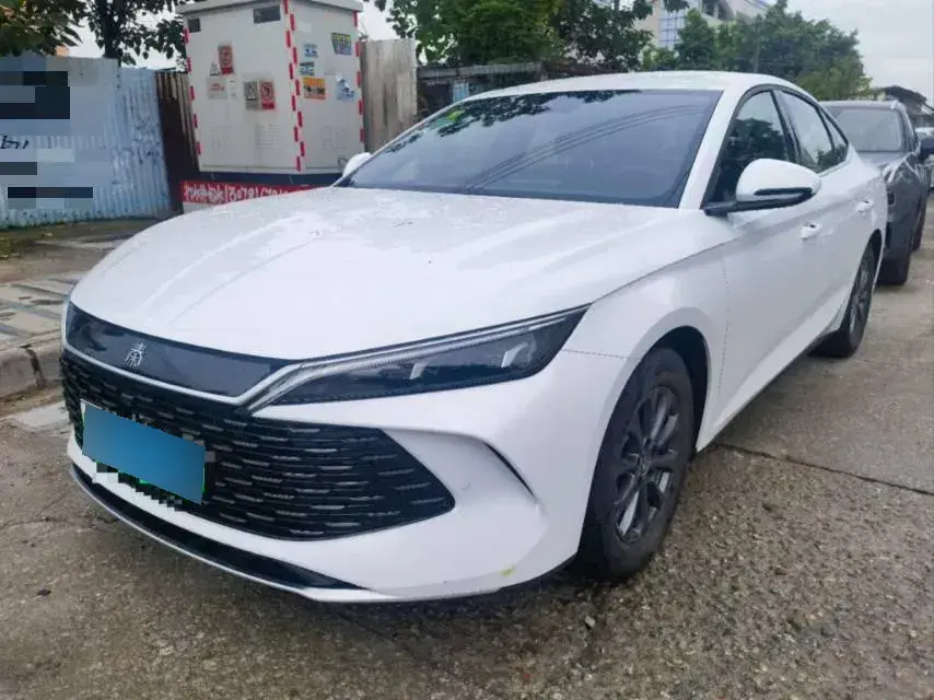 2024 BYD QinL 1.5L 101HP L4 E-CVT PHEV 10.08KWH