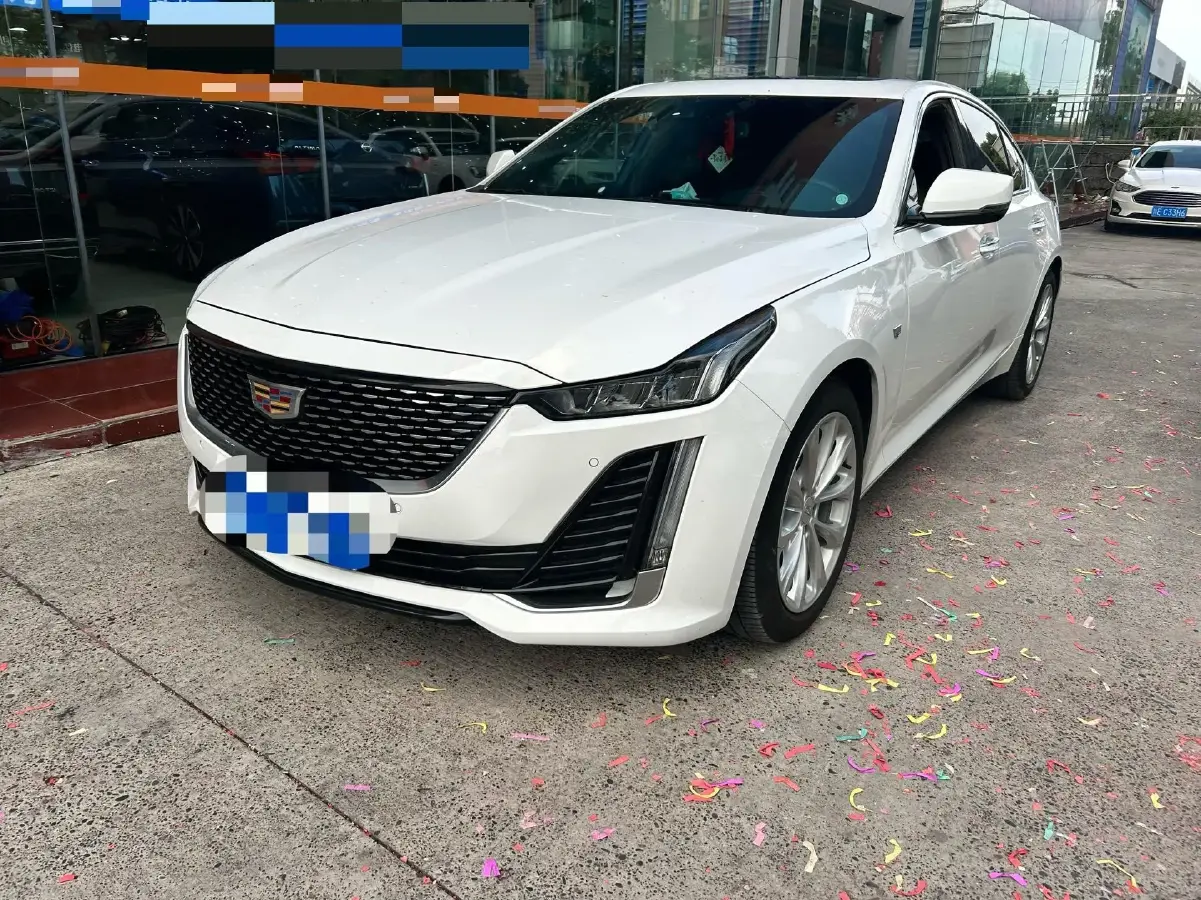 2020 Cadillac CT5 2.0T 241HP L4 10AT