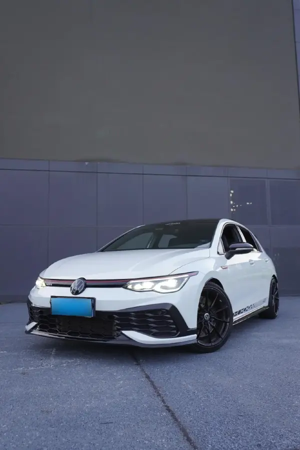 2021 Volkswagen GolfGTI 2.0T 220HP L4 7DCT