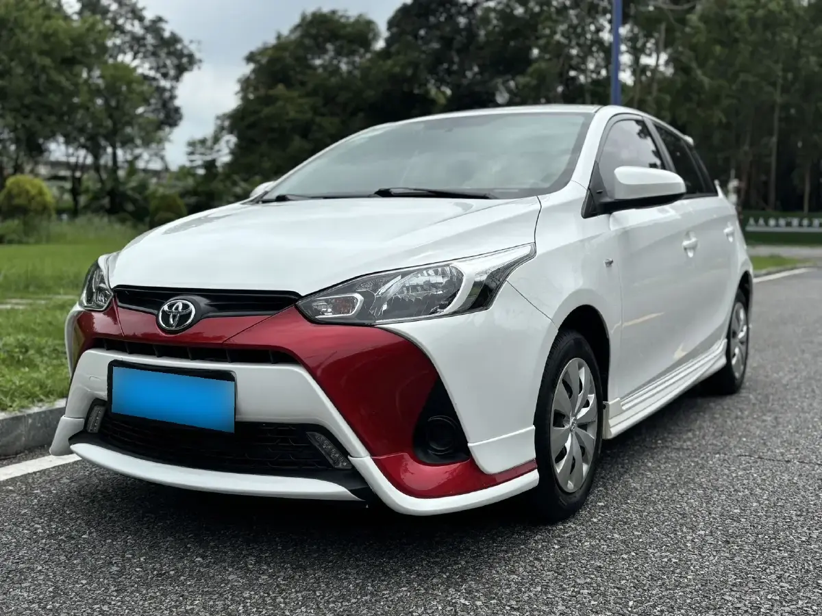 2018 Toyota Yaris L 1.5L 107HP L4 CVT