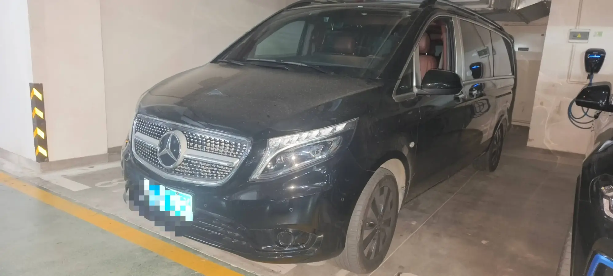 2022 Mercedes-Benz V Class 2.0T 211HP L4 9AT