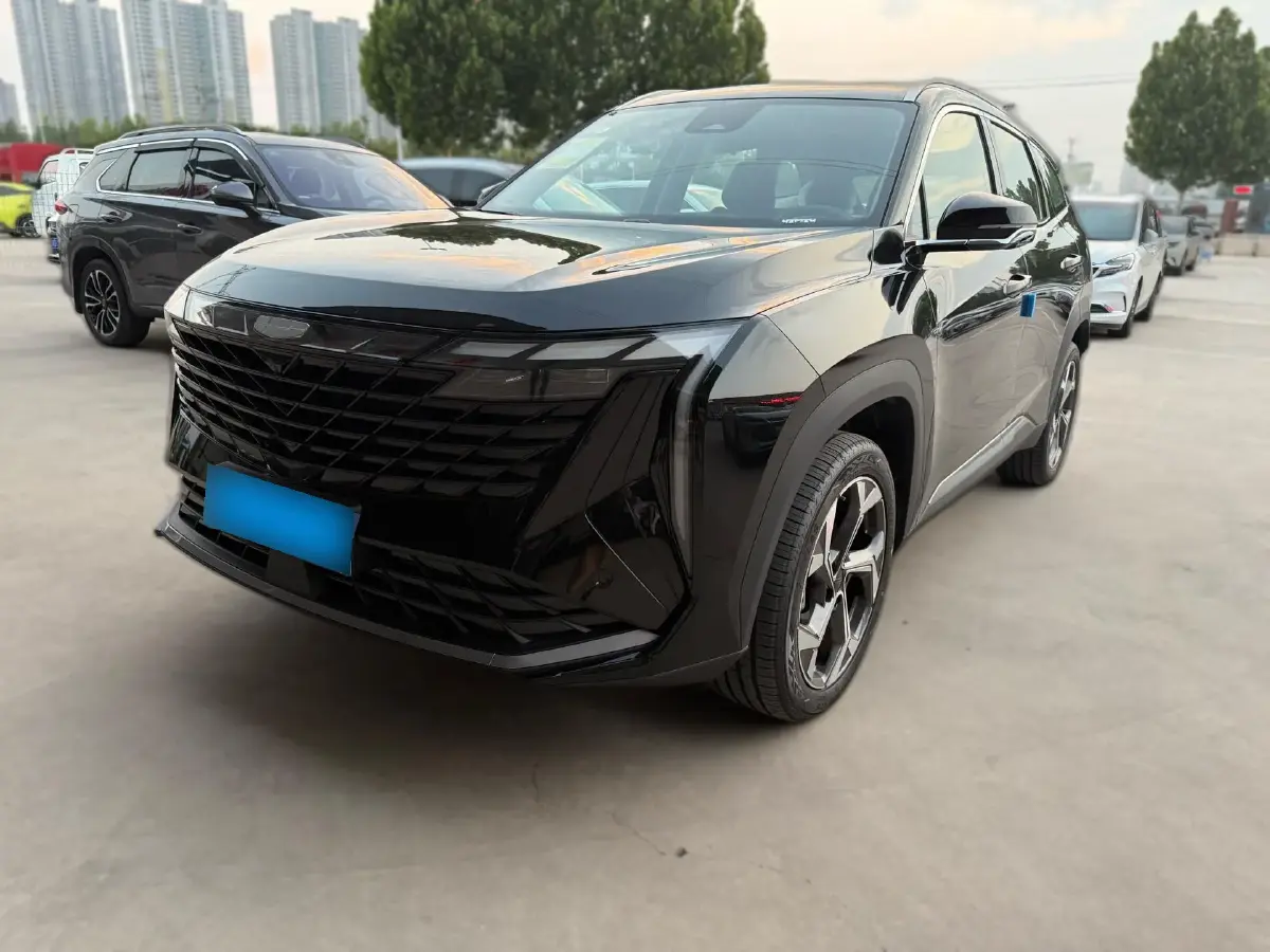 2024 Geely StarRay 1.5T 181HP L4 7DCT
