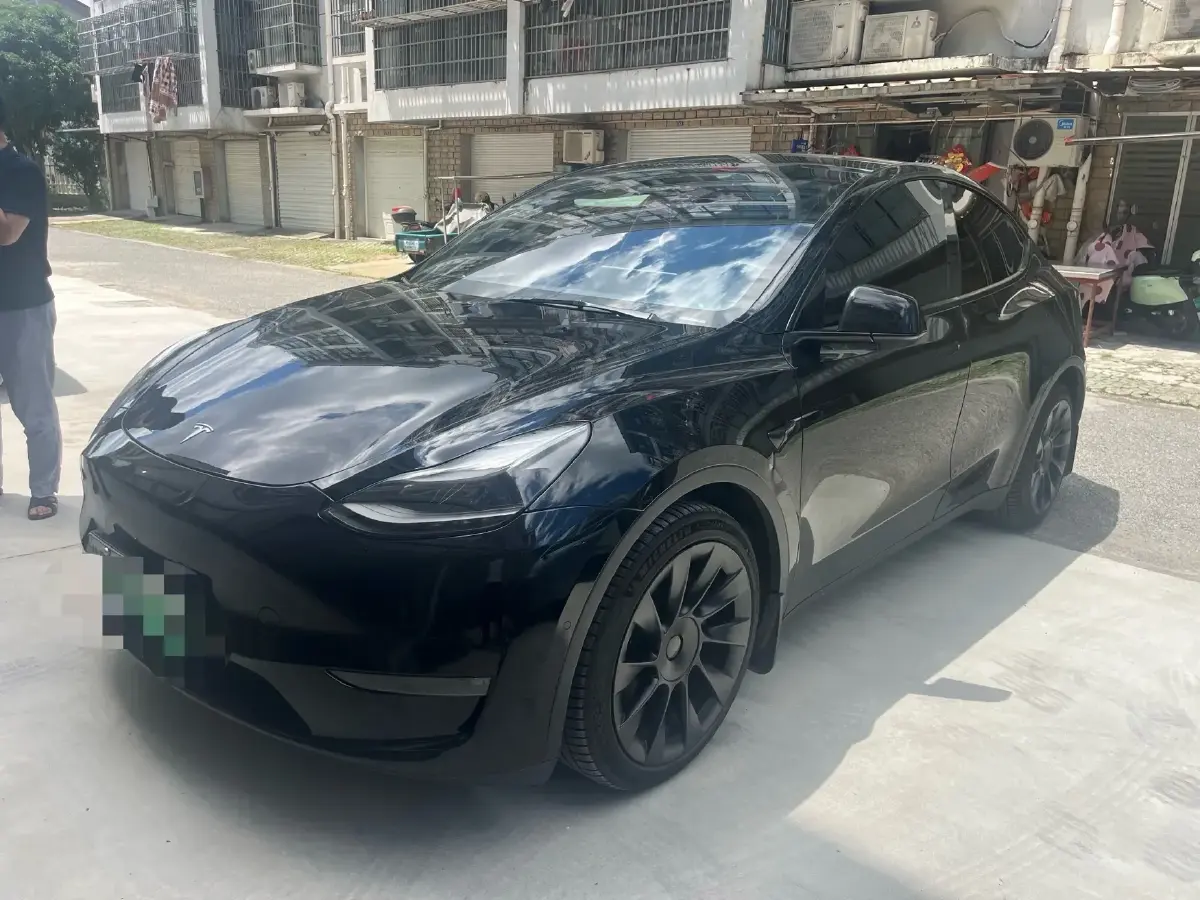 2021 Tesla Model Y BEV 60KWH