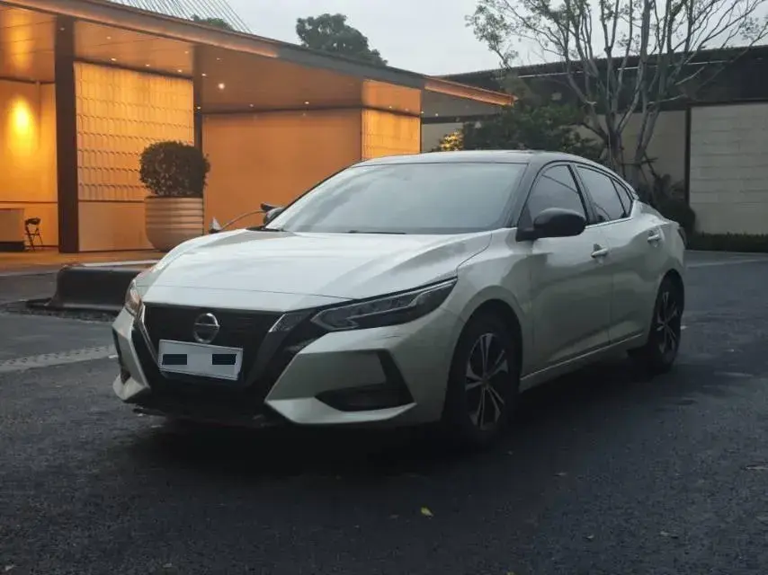 2022 Nissan Sylphy 1.6L 135HP L4 CVT