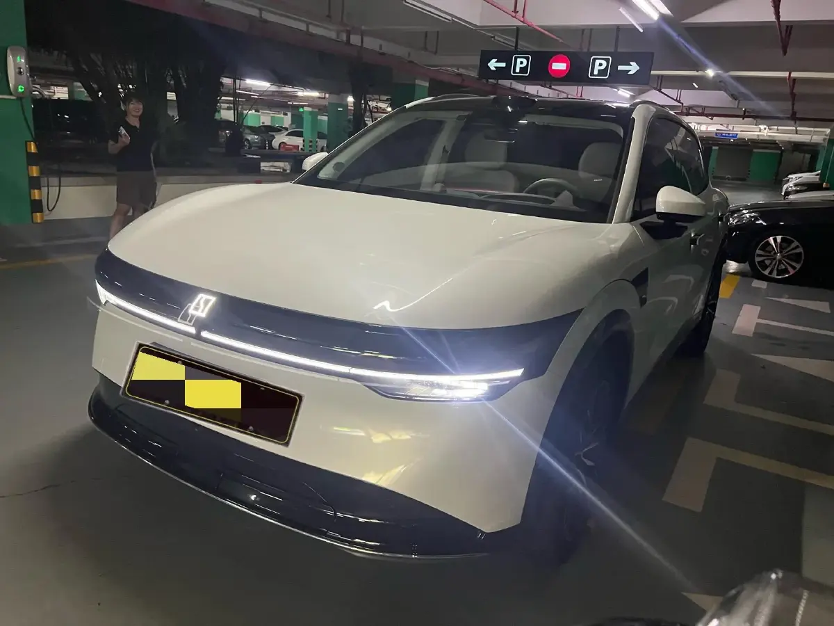 2025 Zeekr 7X BEV 75KWH