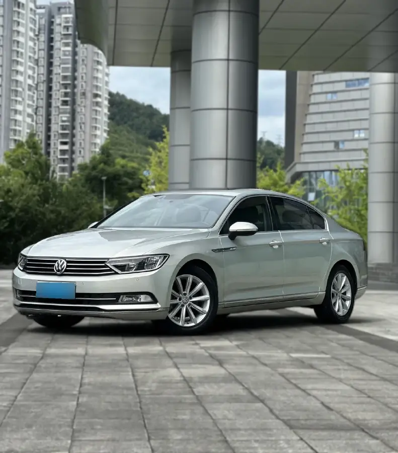 2018 Volkswagen Magotan 1.8T 180HP L4 7DCT