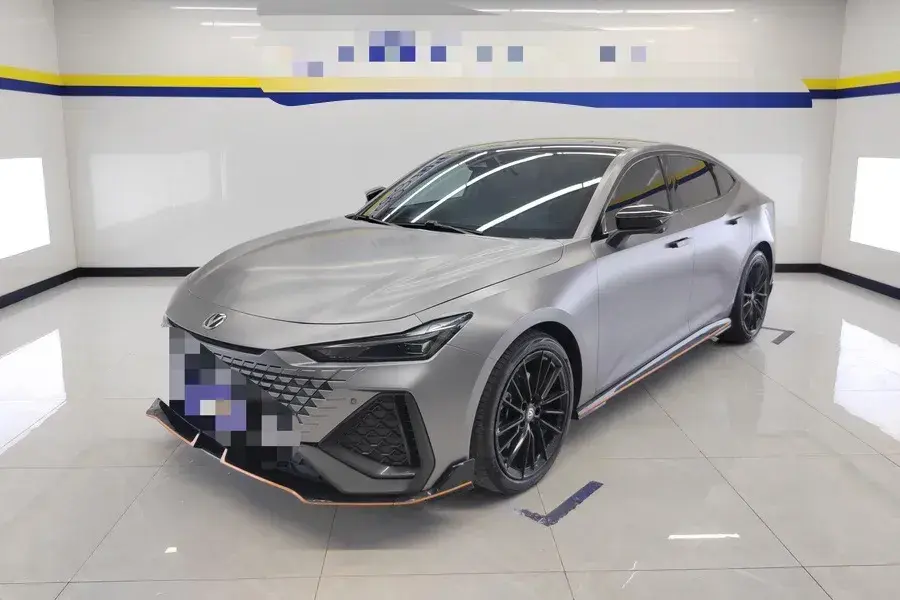 2022 ChangAn UNI-V 2.0T 233HP L4 8AT