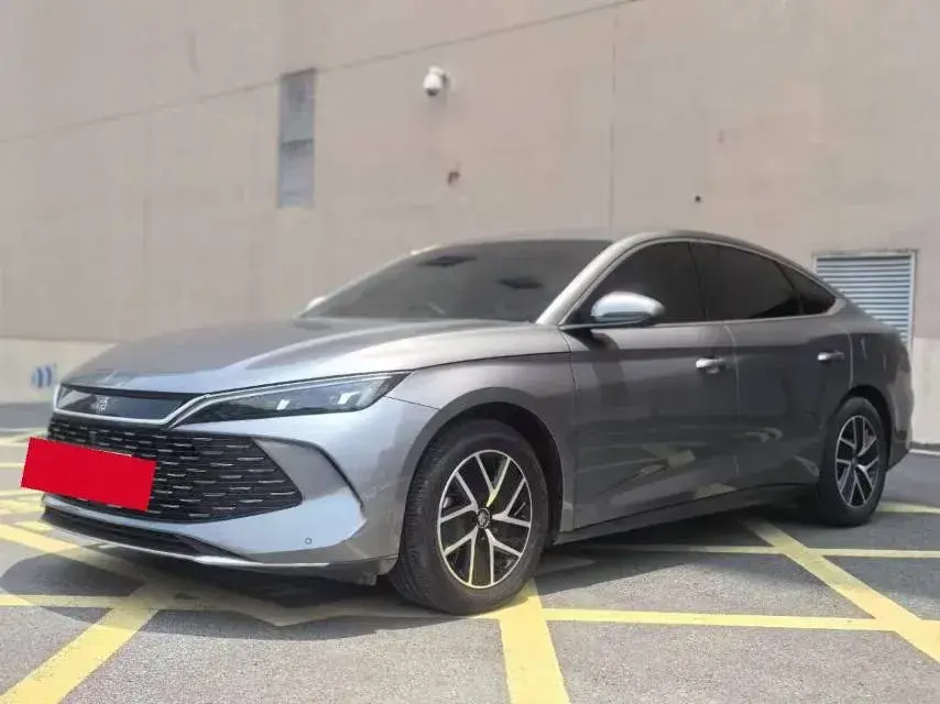 2024 BYD QinL 1.5L 101HP L4 E-CVT PHEV 10.08KWH