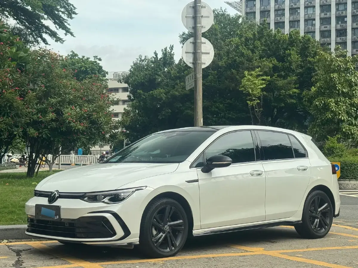 2021 Volkswagen Golf 1.4T 150HP L4 7DCT