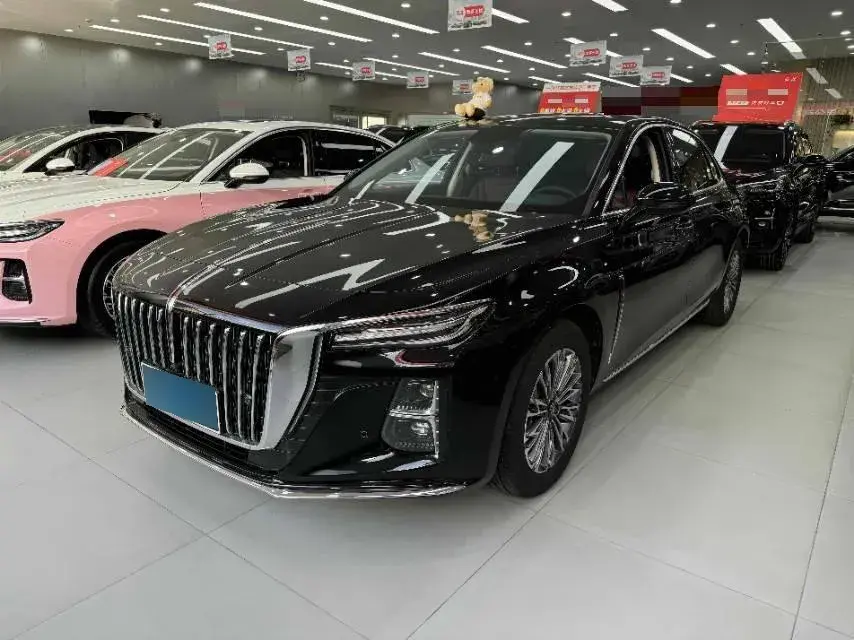 2023 HongQi H5 2.0T 224HP L4 8AT