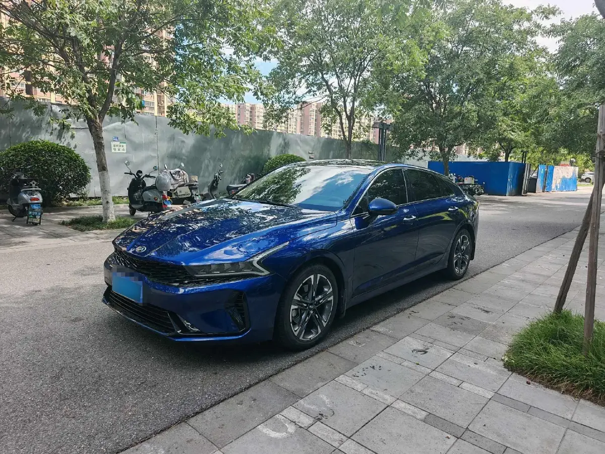 2020 Kia K5 1.5T 170HP L4 7DCT