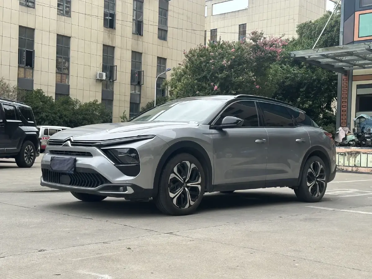 2021 Citroen C5 X 1.6T 175HP L4 8AT