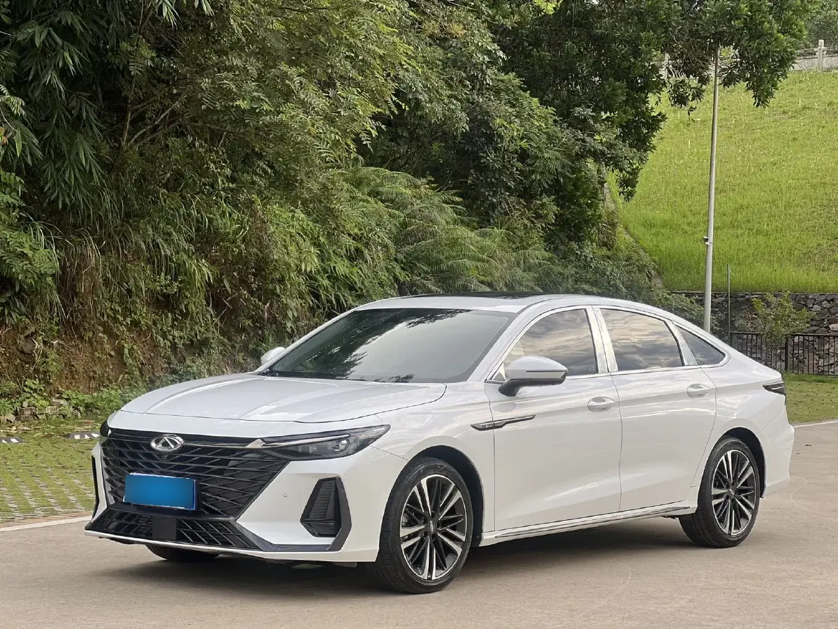 2023 Chery Arrizo 8 2.0T 254HP L4 7DCT