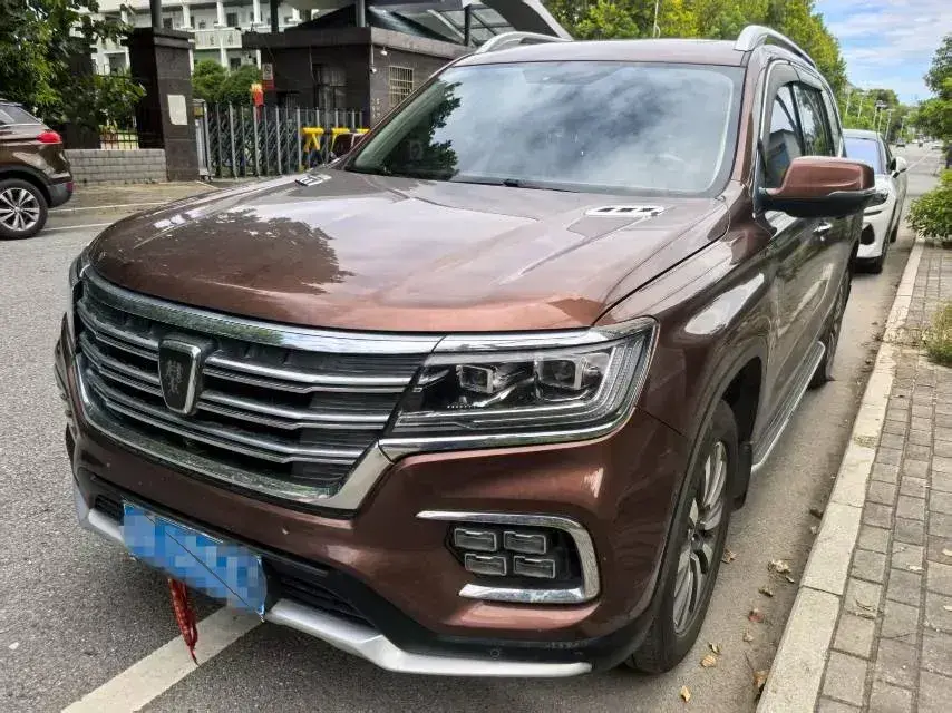 2018 Roewe RX8 2.0T 224HP L4 6AT