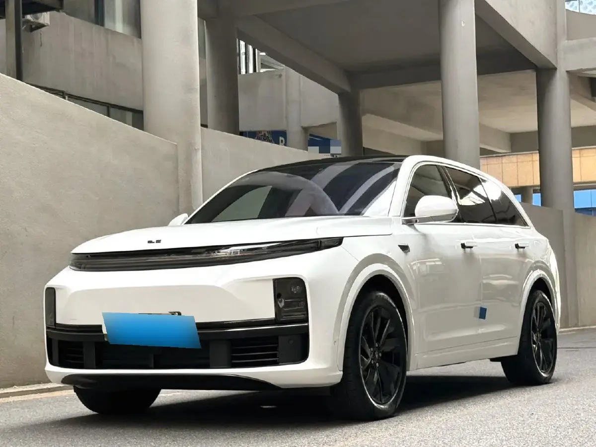 2023 Li L7 Range Extended 154HP REEV 40.9KWH