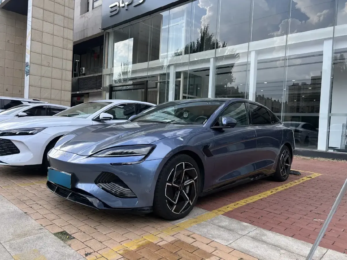 2022 BYD Seal BEV 82.5KWH