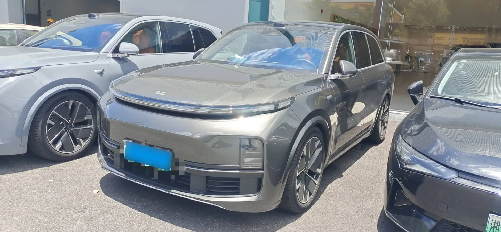 2023 Li L8 Range Extended 154HP REEV 40.9KWH
