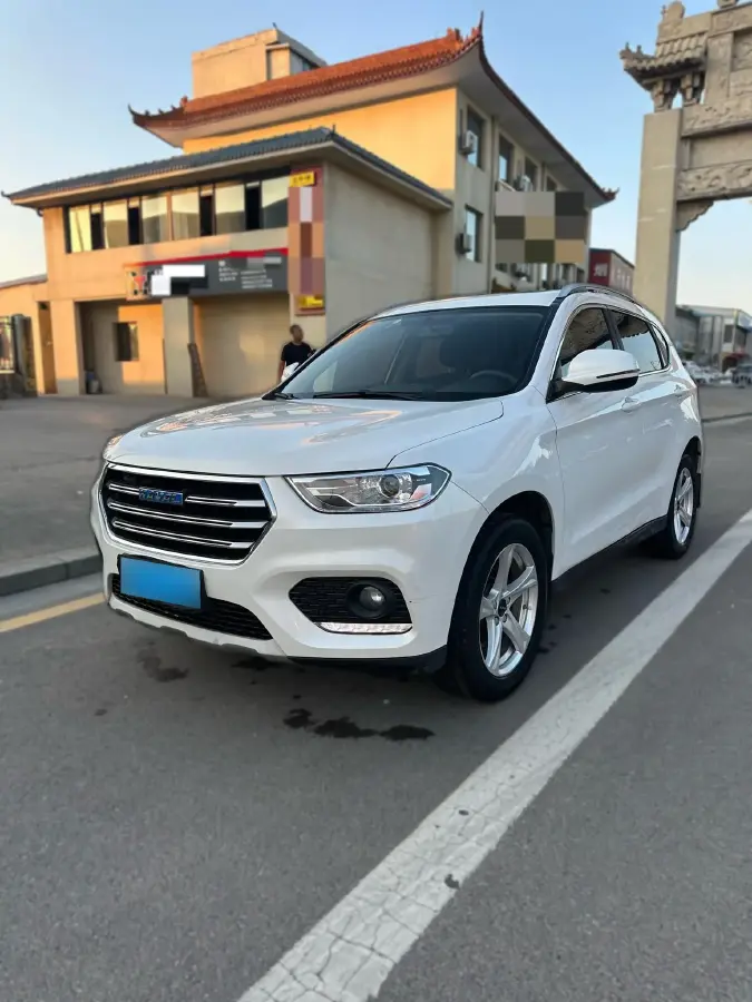 2018 Haval H2 1.5T 150HP L4 6MT