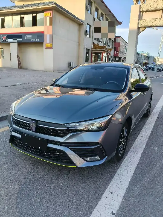 2021 Roewe i5 1.5L 120HP L4 CVT