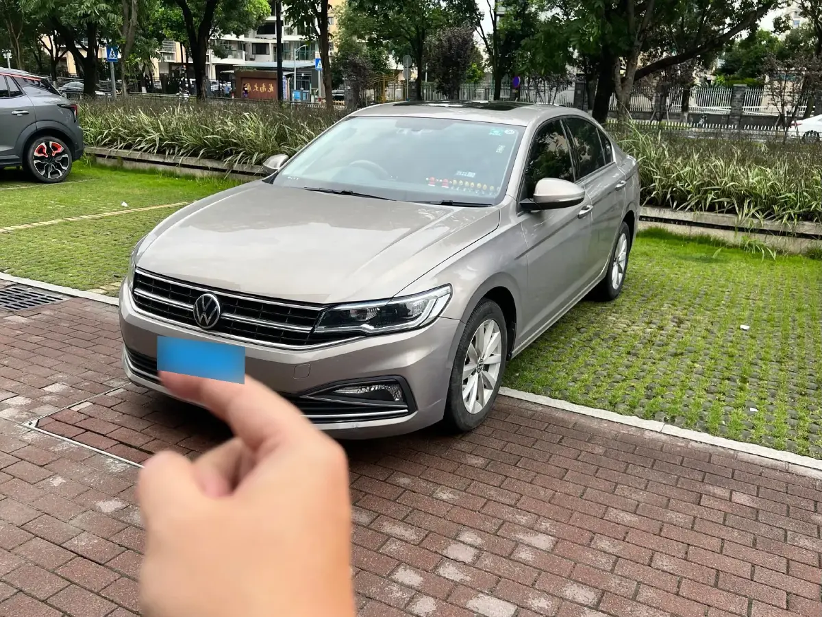 2021 Volkswagen Bora 1.5L 113HP L4 6AT