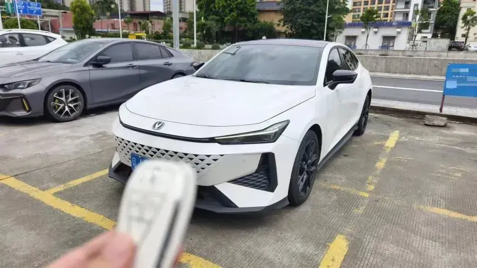 2024 ChangAn Eado 1.5T 170HP L4 7DCT