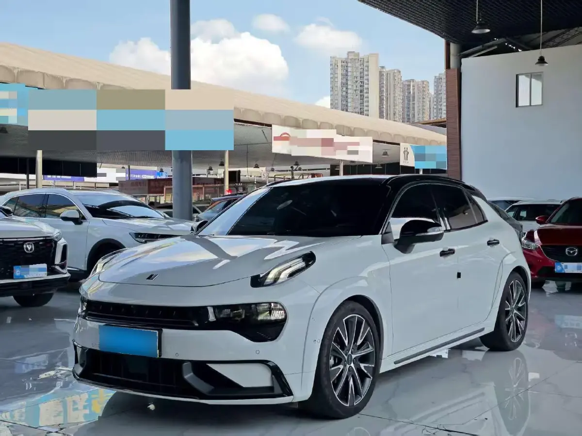 2022 LYNK&CO 02 Hatchback 2.0T 190HP L4 7DCT