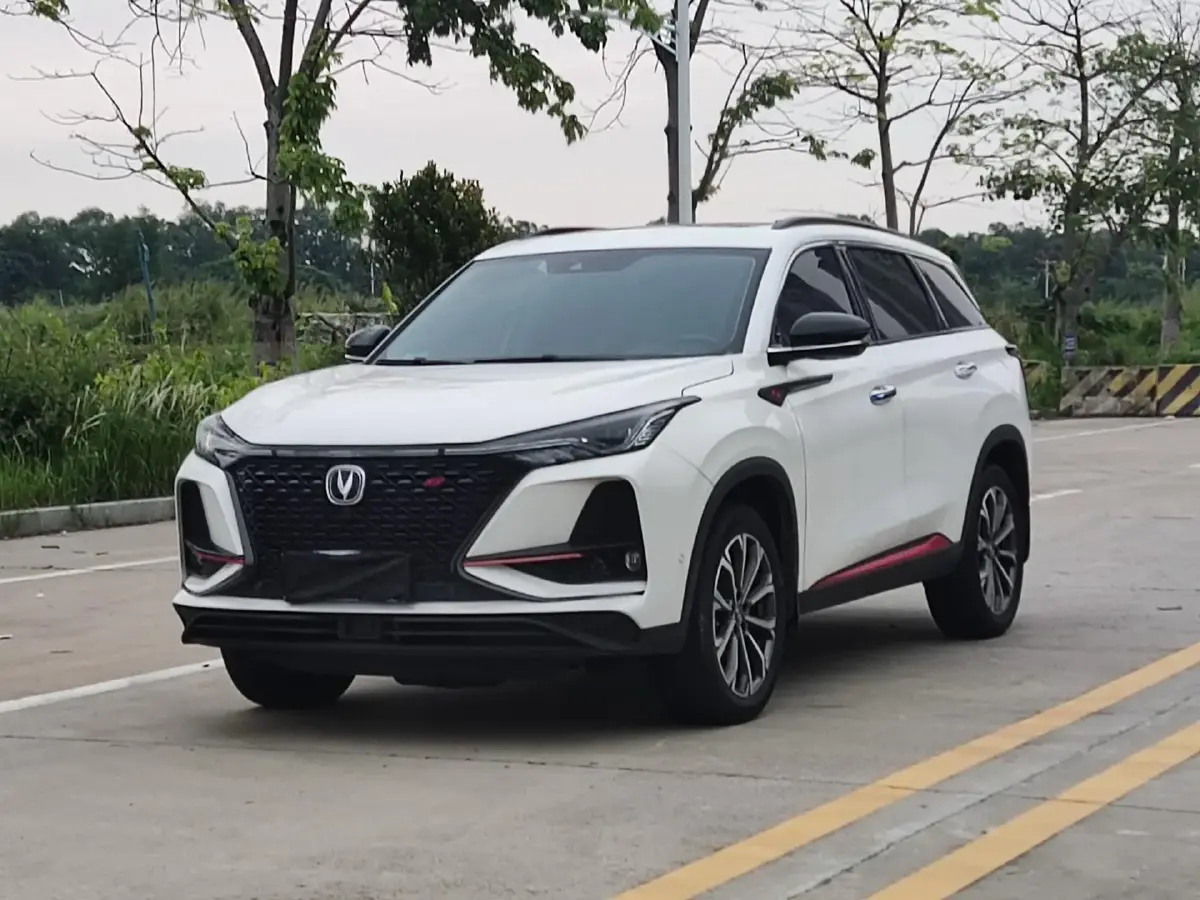 2020 ChangAn CS75 Plus 2.0T 233HP L4 8AT