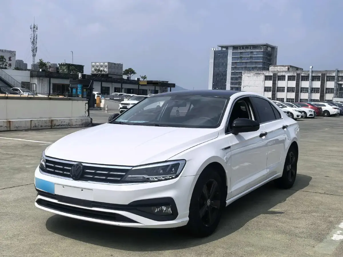 2019 Volkswagen Lamando 1.4T 131HP L4 7DCT
