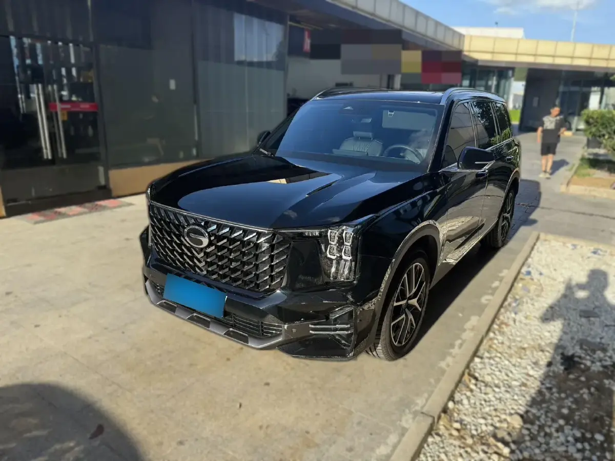 2024 GAC Trumpchi GS8 2.0T 252HP L4 8AT