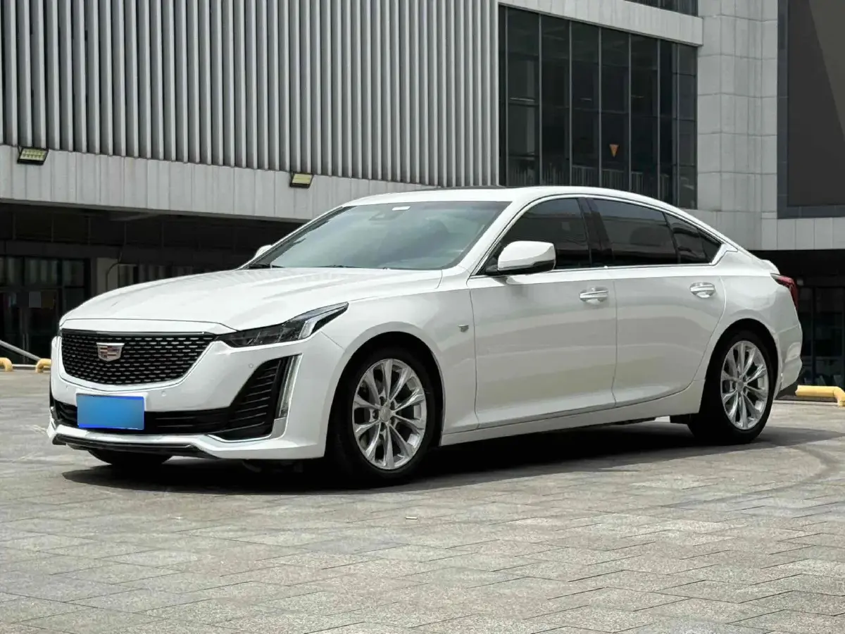 2021 Cadillac CT5 2.0T 237HP L4 10AT
