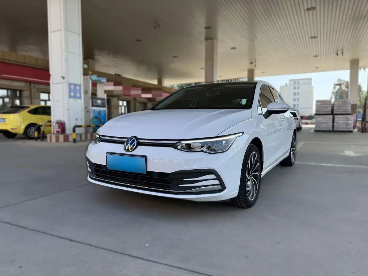 2023 Volkswagen Golf 1.4T 150HP L4 7DCT