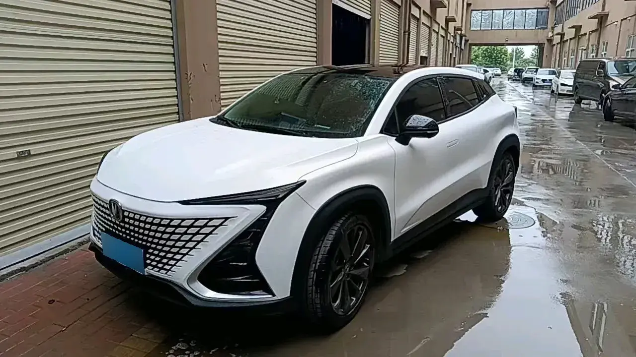 2020 ChangAn UNI-T 1.5T 180HP L4 7DCT