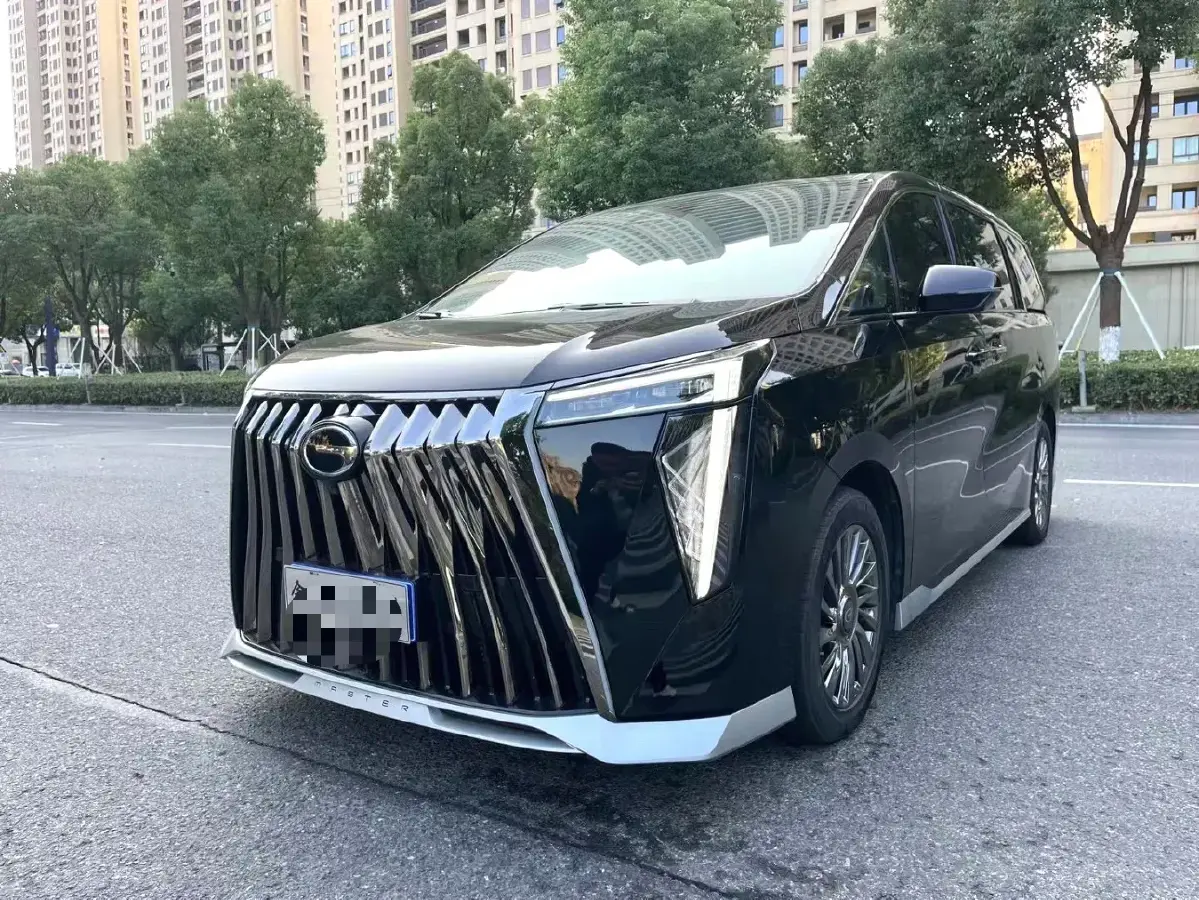 2023 GAC Trumpchi M8 2.0T 252HP L4 8AT