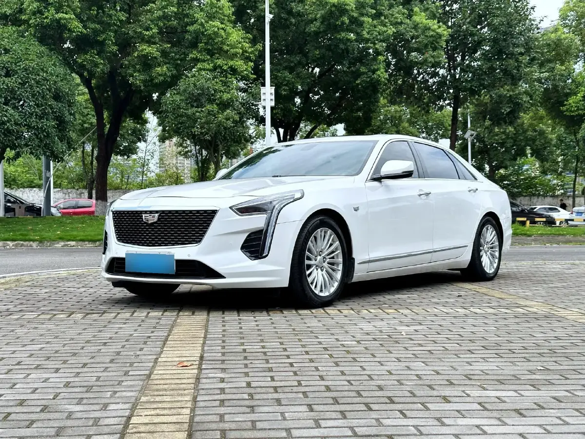 2020 Cadillac CT6 2.0T 241HP L4 10AT
