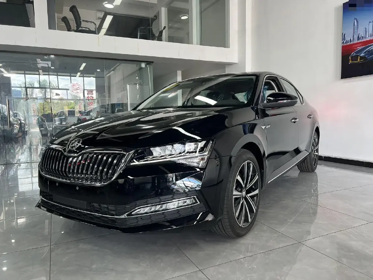 2024 Skoda Superb 1.4T 150HP L4 7DCT