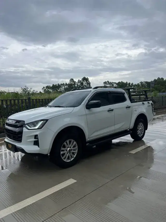 2023 Isuzu D-MAX 1.9T 177HP L4 6MT